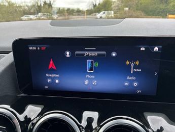 MERCEDES-BENZ GLA Gla 200 Sport Executive 5Dr Auto