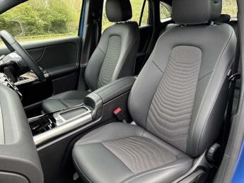 MERCEDES-BENZ GLA Gla 200 Sport Executive 5Dr Auto