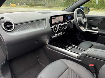 MERCEDES-BENZ GLA Gla 200 Sport Executive 5Dr Auto