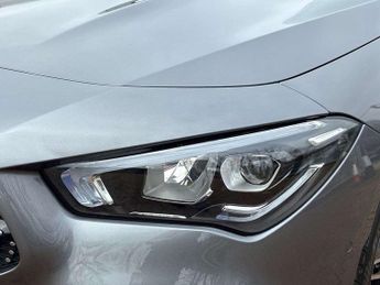 MERCEDES-BENZ CLA Cla 250E Amg Line Premium 4Dr Tip Auto