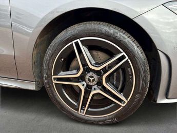 MERCEDES-BENZ CLA Cla 250E Amg Line Premium 4Dr Tip Auto