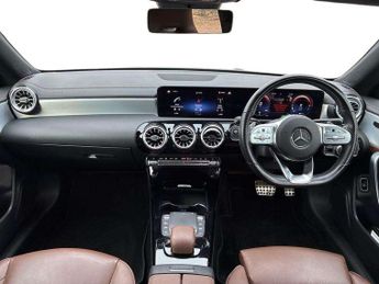 MERCEDES-BENZ CLA Cla 250E Amg Line Premium 4Dr Tip Auto