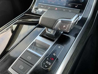 AUDI Q7 50 Tdi Quattro Black Edition 5Dr Tiptronic