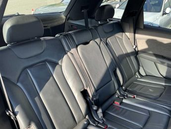 AUDI Q7 50 Tdi Quattro Black Edition 5Dr Tiptronic