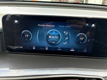 MERCEDES-BENZ EQC Eqc 400 300Kw Amg Line Edition 80Kwh 5Dr Auto