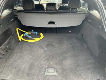 MERCEDES-BENZ EQC Eqc 400 300Kw Amg Line Edition 80Kwh 5Dr Auto