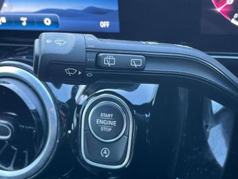 MERCEDES-BENZ GLA Gla 180 Sport Edition 5Dr Auto