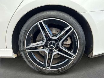 MERCEDES-BENZ A CLASS A35 4Matic Executive 4Dr Auto