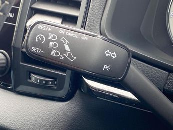 SKODA KAROQ 1.5 Tsi Act Sportline Suv 5Dr Petrol Dsg Euro 6 (S/S) (150 Ps)