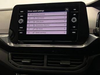 VOLKSWAGEN T-CROSS 1.0 Tsi 115 Life 5Dr Dsg