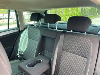 VOLKSWAGEN TIGUAN 2.0 Tdi Se Navigation Suv 5Dr Diesel Dsg 4Motion Euro 6 (S/S) (1