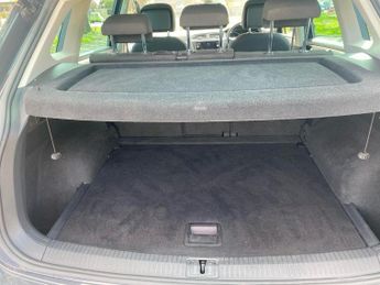 VOLKSWAGEN TIGUAN 2.0 Tdi Se Navigation Suv 5Dr Diesel Dsg 4Motion Euro 6 (S/S) (1