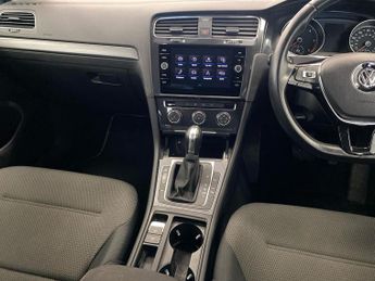 VOLKSWAGEN GOLF 2.0 Tdi Se Nav Estate 5Dr Diesel Dsg Euro 6 (S/S) (150 Ps)
