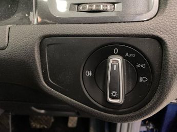 VOLKSWAGEN GOLF 2.0 Tdi Se Nav Estate 5Dr Diesel Dsg Euro 6 (S/S) (150 Ps)