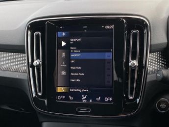 VOLVO XC40 1.5 T3 R-Design Pro Suv 5Dr Petrol Auto Euro 6 (S/S) (163 Ps)