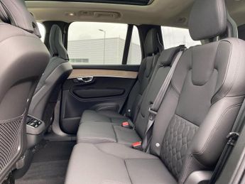 VOLVO XC90 2.0 B5D [235] Plus Dark 5Dr Awd Geartronic