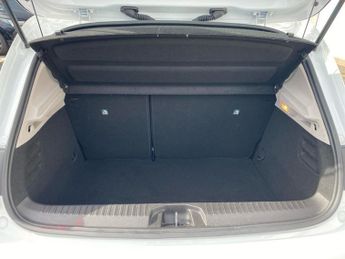 RENAULT CLIO 1.6 E-Tech Evolution Hatchback 5Dr Petrol Hybrid Auto Euro 6 (S/