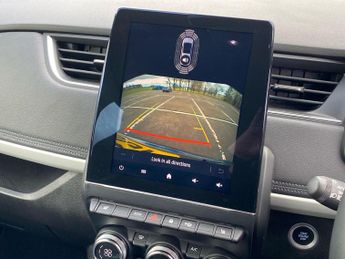 RENAULT ZOE 100Kw Iconic R135 50Kwh Boost Charge 5Dr Auto