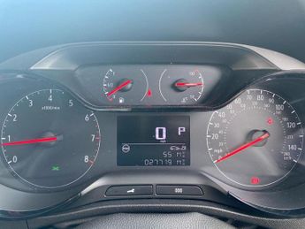 VAUXHALL CROSSLAND X 1.2 Turbo Griffin Suv 5Dr Petrol Auto Euro 6 (S/S) (130 Ps)