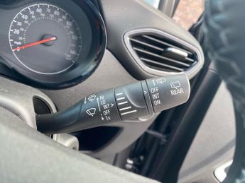 VAUXHALL CROSSLAND X 1.2 Turbo Griffin Suv 5Dr Petrol Auto Euro 6 (S/S) (130 Ps)