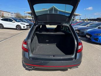 SKODA OCTAVIA 2.0 Tdi Cr Vrs 4X4 5Dr Dsg [7 Speed] [Black Pack]
