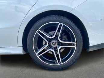 MERCEDES-BENZ CLA Cla 200 Amg Line Executive 4Dr Tip Auto