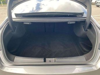 MERCEDES-BENZ CLA Cla 200 Amg Line Premium 4Dr Tip Auto