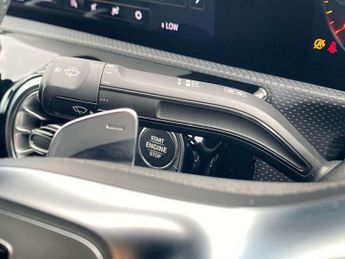 MERCEDES-BENZ CLA Cla 200 Amg Line Premium 4Dr Tip Auto