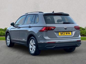 VOLKSWAGEN TIGUAN 2.0 Tdi Life Suv 5Dr Diesel Dsg Euro 6 (S/S) (150 Ps)