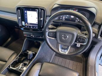 VOLVO XC40 1.5H T5 Twin Engine Recharge 10.7Kwh R-Design Pro Suv 5Dr Petrol