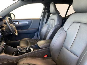 VOLVO XC40 1.5H T5 Twin Engine Recharge 10.7Kwh R-Design Pro Suv 5Dr Petrol