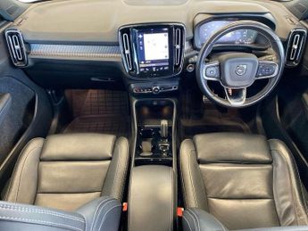 VOLVO XC40 1.5H T5 Twin Engine Recharge 10.7Kwh R-Design Pro Suv 5Dr Petrol
