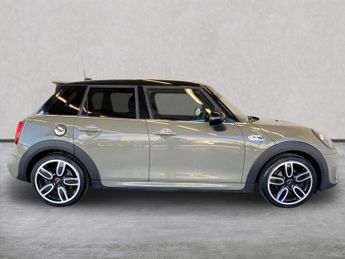 MINI HATCHBACK Mini Cooper 2.0 S Sport [Level 2] 5Dr Auto Hatchback
