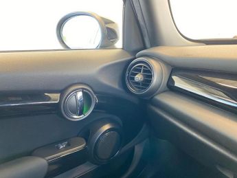 MINI HATCHBACK Mini Cooper 2.0 S Sport [Level 2] 5Dr Auto Hatchback