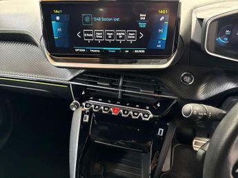 PEUGEOT 2008 100Kw Gt 50Kwh 5Dr Auto