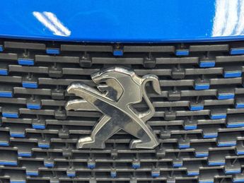 PEUGEOT 2008 100Kw Gt 50Kwh 5Dr Auto
