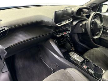 PEUGEOT 2008 100Kw Gt 50Kwh 5Dr Auto