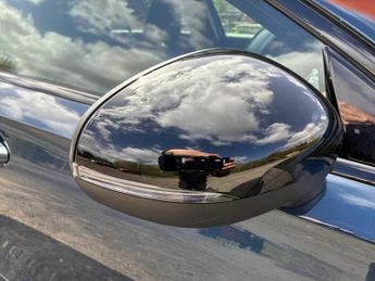 MERCEDES-BENZ A CLASS A180 Amg Line Premium 5Dr Auto