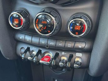 MINI HATCHBACK 1.5 Cooper Classic 3Dr Auto