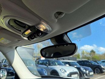 MINI HATCHBACK 1.5 Cooper Classic 3Dr Auto