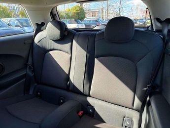 MINI HATCHBACK 1.5 Cooper Classic 3Dr Auto