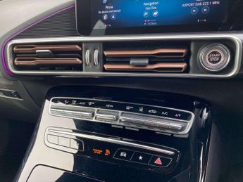 MERCEDES-BENZ EQC Eqc 400 300Kw Amg Line Premium Plus 80Kwh 5Dr Auto