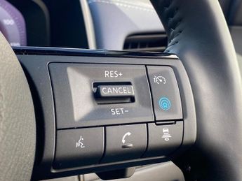 NISSAN QASHQAI 1.3 Dig-T Mhev Tekna Suv 5Dr Petrol Hybrid Xtron Euro 6 (S/S) (1