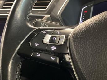 VOLKSWAGEN TIGUAN ALLSPACE 1.5 Tsi Evo Sel Suv 5Dr Petrol Dsg Euro 6 (S/S) (150 Ps)