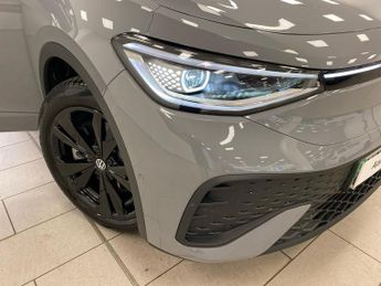 VOLKSWAGEN ID.5 Pro 77Kwh Black Edition Suv 5Dr Electric Auto (286 Ps)