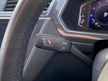 VOLKSWAGEN TIGUAN 1.5 Tsi Elegance Suv 5Dr Petrol Dsg Euro 6 (S/S) (150 Ps)