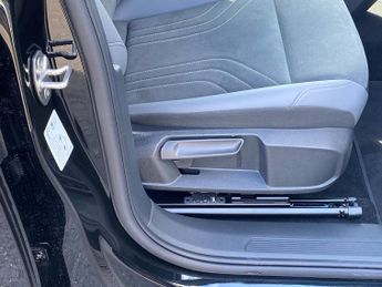 VOLKSWAGEN ID.4 210Kw Match Pro 77Kwh 5Dr Auto