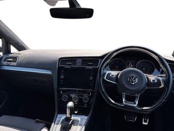 VOLKSWAGEN GOLF 2.0 Tdi R-Line Hatchback 5Dr Diesel Dsg Euro 6 (S/S) (150 Ps)