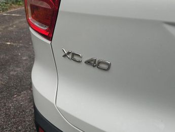 VOLVO XC40 1.5 T3 [163] R Design 5Dr Geartronic