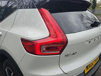 VOLVO XC40 1.5 T3 [163] R Design 5Dr Geartronic